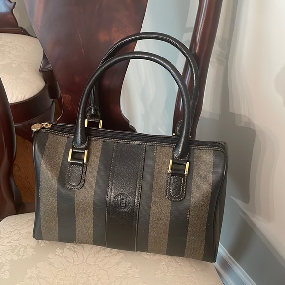 Fendi Handbags - Vintage Fendi purse in amazing condition